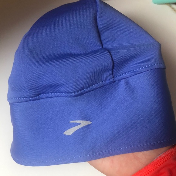 Brooks Accessories Brooks Running Hat Skulls Nwt Poshmark